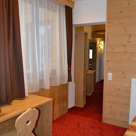 Häuslerhof * Meransen